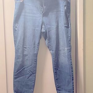 Old Navy distressed Jeans… Old old navy…